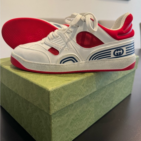 Gucci Demetria Low top Sneakers
women’s size 8 Men’s size 5 - Picture 3 of 8